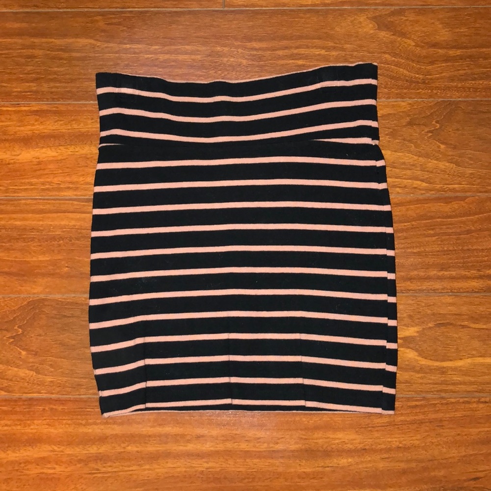 Pencil skirt